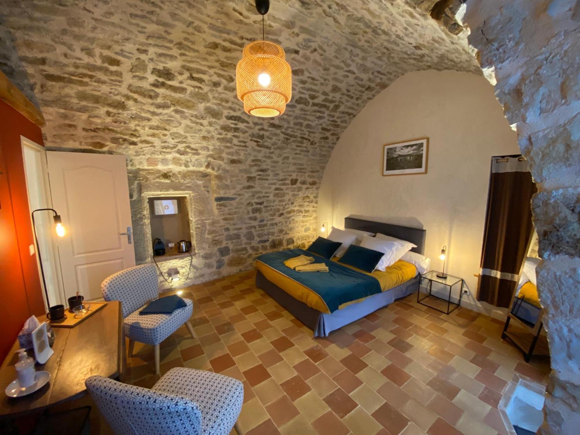 Les Caselles, Gite Et Maison D'Hotes Saint-Beauzely Exterior photo